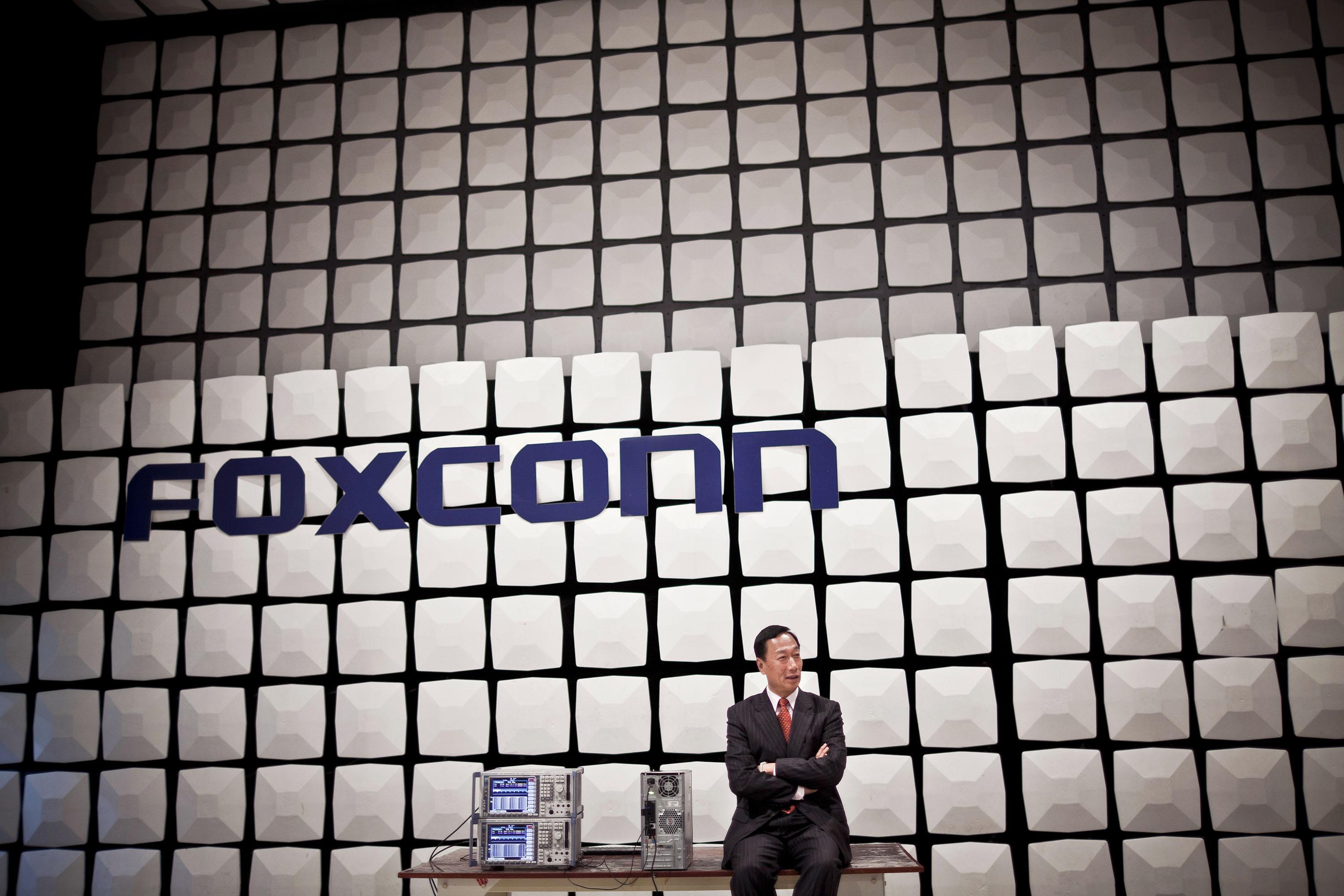 Foxconn ofrece 27 mil millones de dólares por el negocio de almacenamiento de Toshiba
