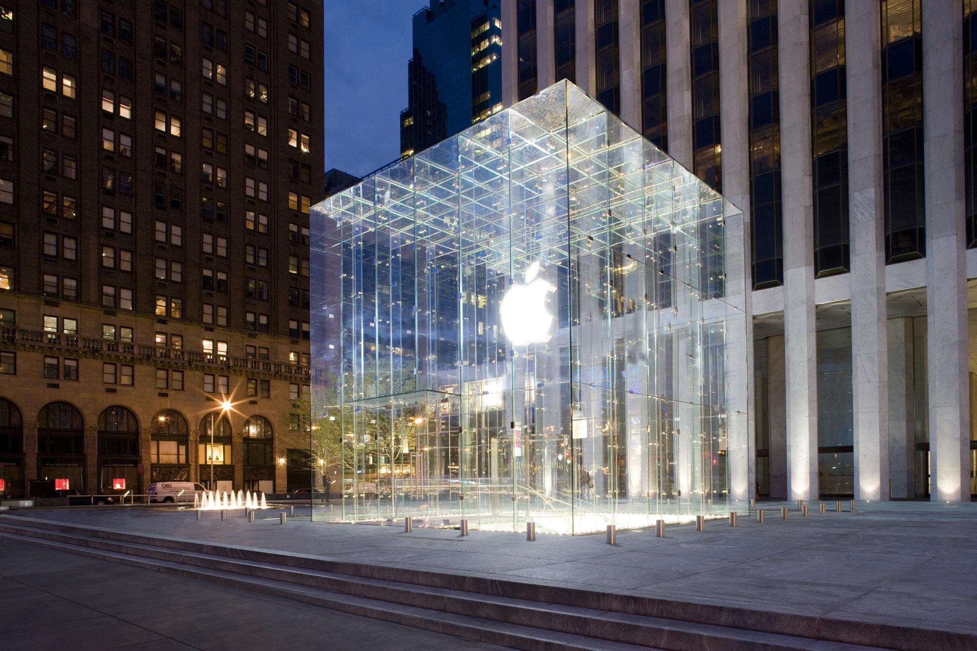Apple se plantea sustituir el cubo de cristal de la Apple Store de Nueva York