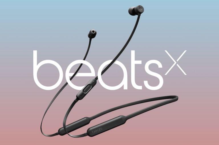 Los Beats X, unos de los auriculares que recomendamos para vivir la experiencia "sin cables"