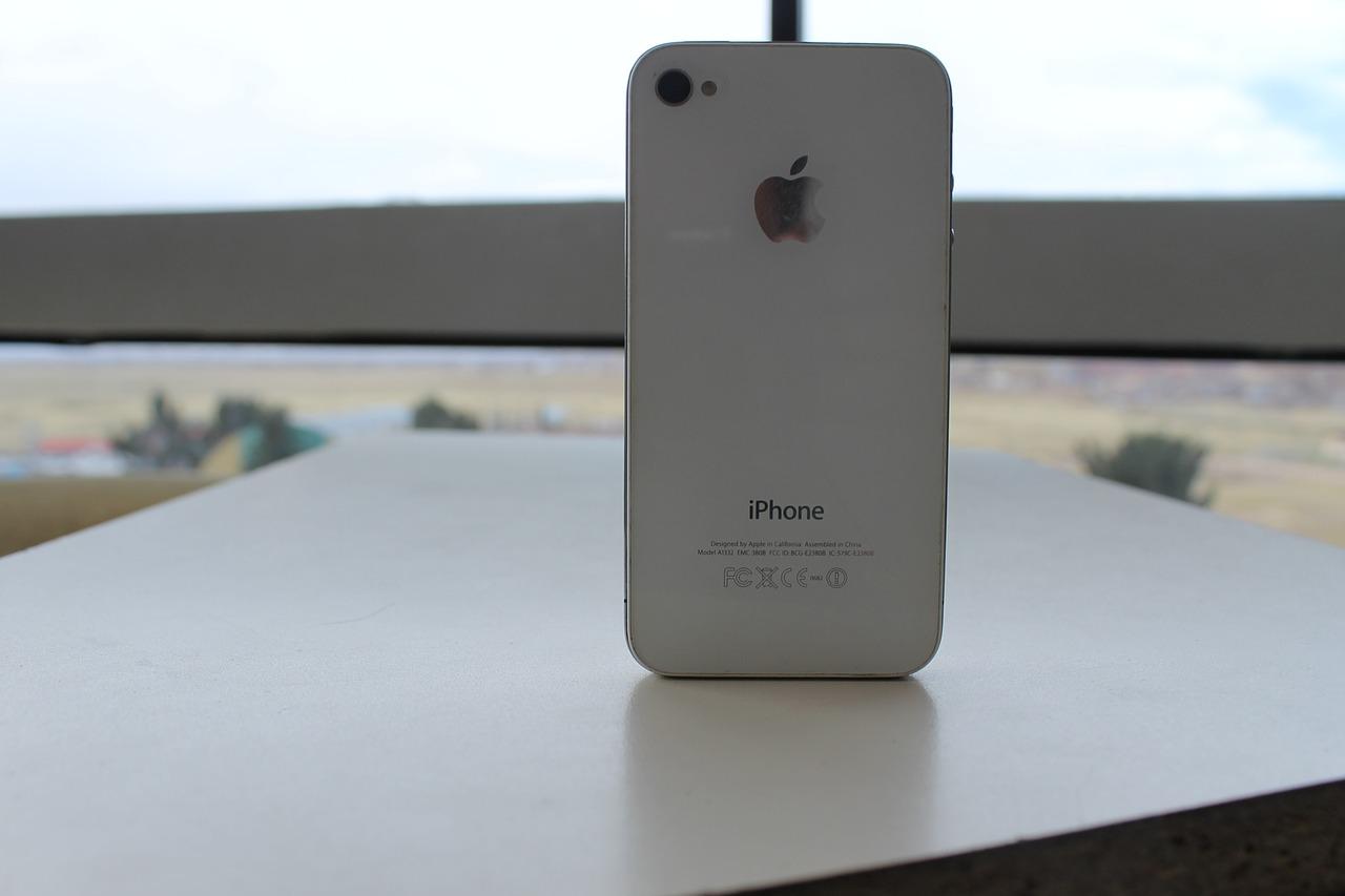 iPhone 4s blanco entrada 30 pines