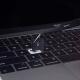 Apple se disculpa por los problemas con el teclado mariposa de los MacBook