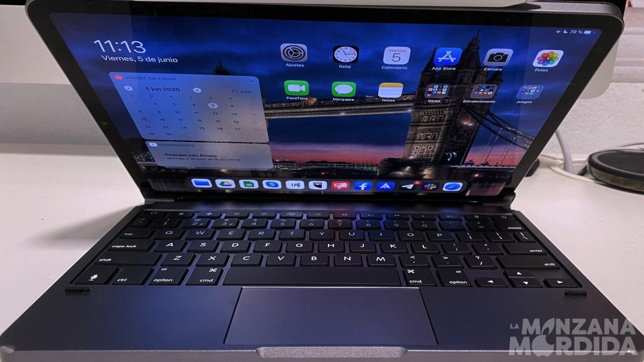 teclado con trackpad para iPad