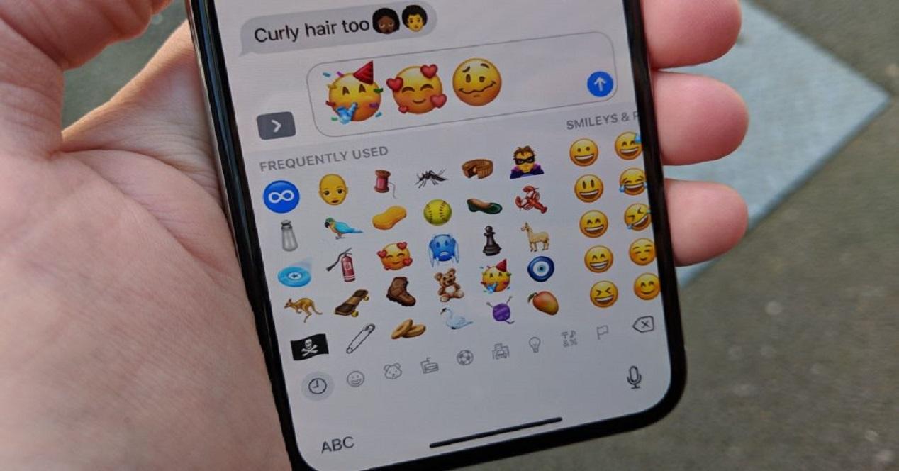 WhatsApp: ¿cómo tener los emojis de iPhone en tu teléfono Android?