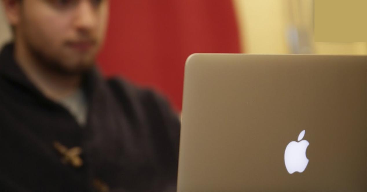 MacBook con manzana retroiluminada, ¿vuelven este 2020?