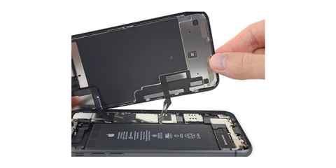 Cambio Batería iPhone 11 A2111 Colocada En 1 Hora Tribunales