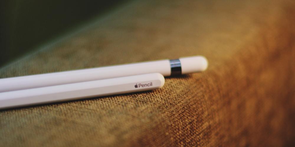 Two models of Apple Pencil