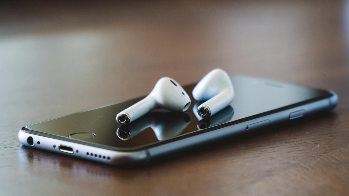 Las siete mejores ofertas en auriculares para iPhone para llevar la música  con nosotros este verano