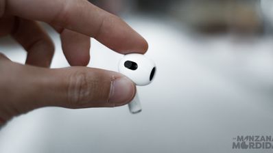 AirPods