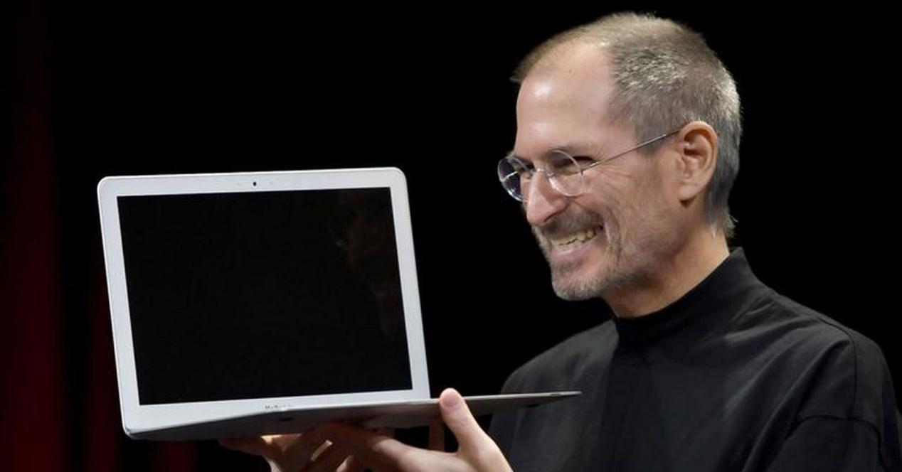 Steve Jobs y MacBook Air