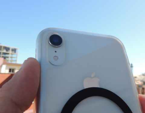 Apple lanzará su primera funda transparente con el iPhone XR, Smartphones