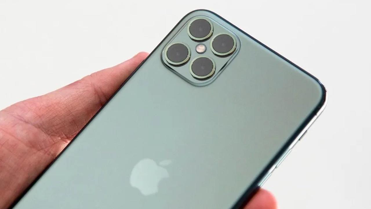 iPhone con 4 cámaras