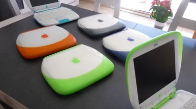 iBook Apple