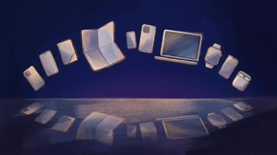 Ilustración conceptual de diversos dispositivos electrónicos de Apple, incluyendo un teléfono plegable, un portátil, un reloj inteligente y auriculares, flotando sobre un fondo azul oscuro.
