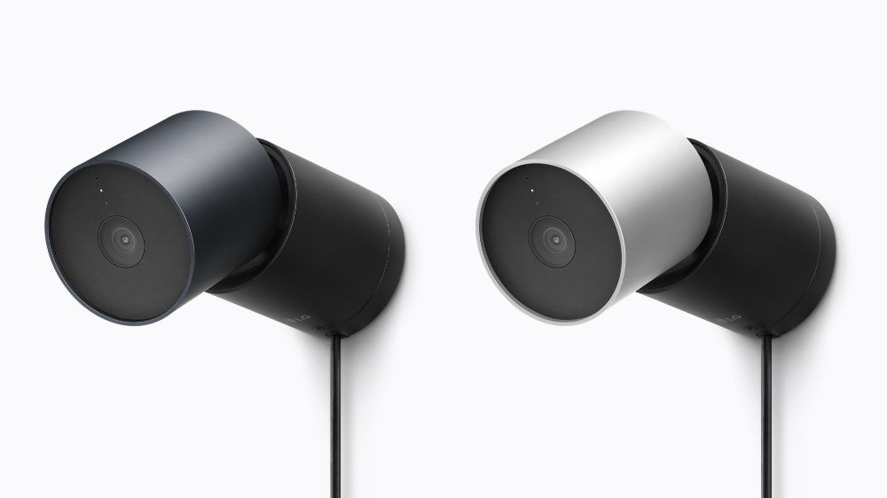 Dos cámaras de seguridad inteligentes de LG para Apple Home Collection montadas en una pared, una en color gris oscuro y otra en plata.