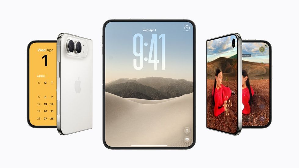 Cuatro unidades del iPhone Duo que muestran su pantalla interna desplegada, el panel externo y el módulo de doble cámara trasera.