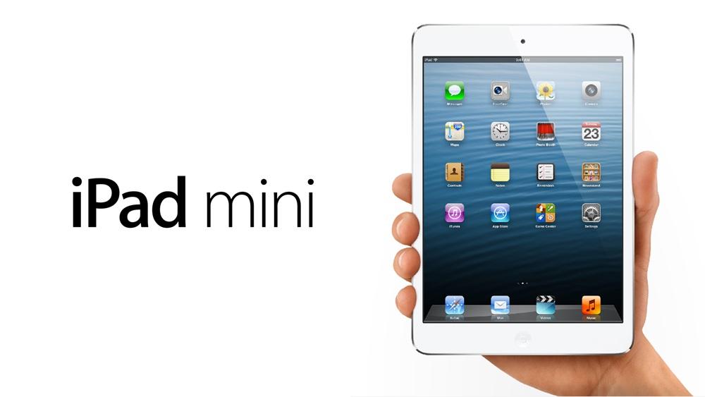 Foto promocional del primer iPad mini lanzado en 2012