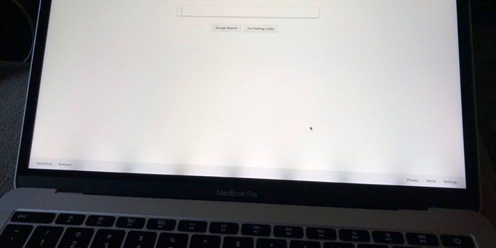 problema iluminación pantalla MacBook Pro